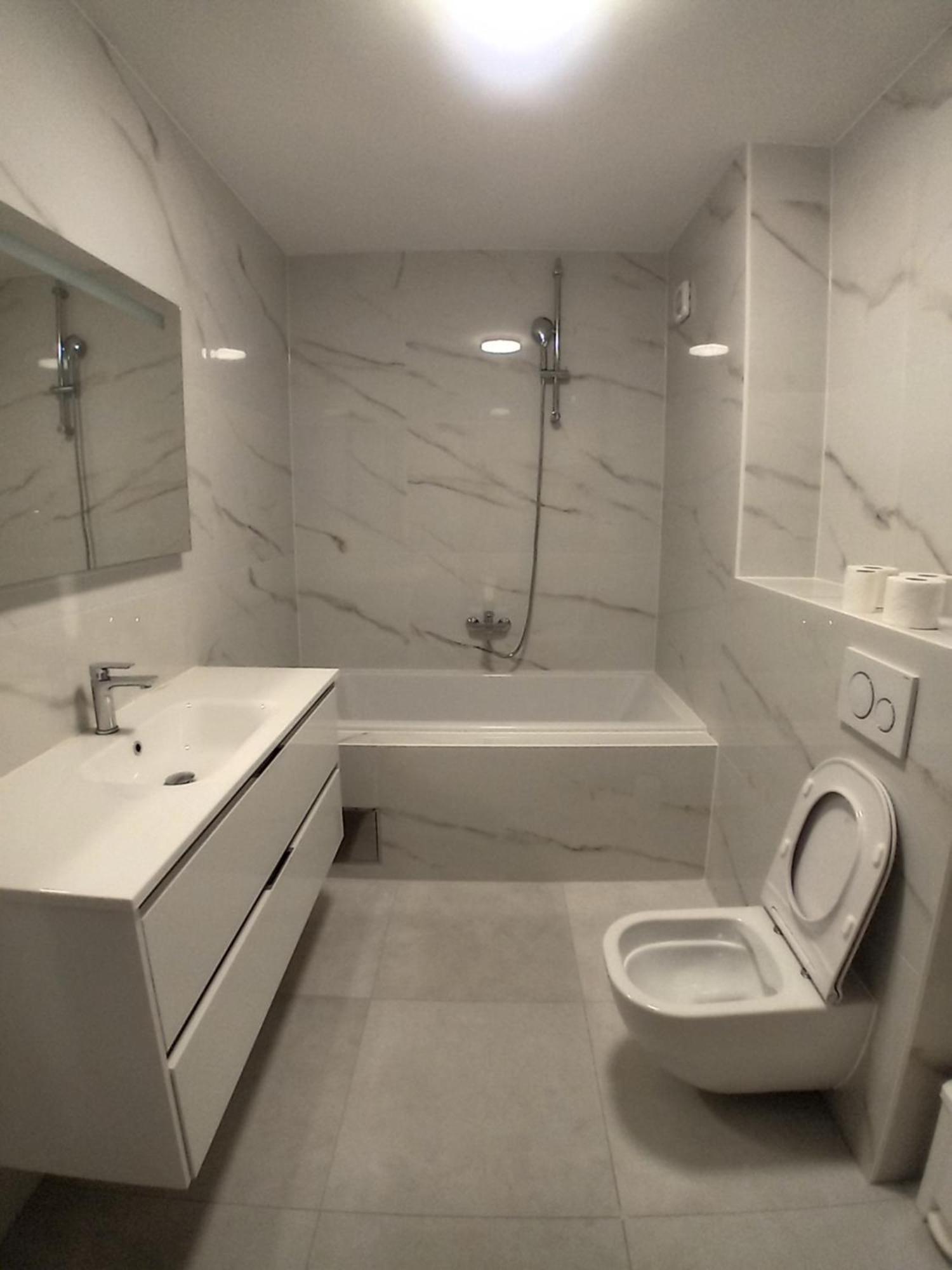 Sea View Family Apartment Baška Voda Kültér fotó