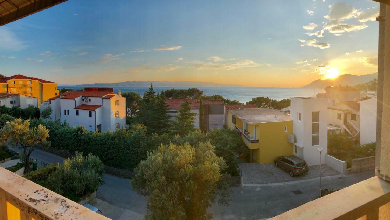 Sea View Family Apartment Baška Voda Kültér fotó