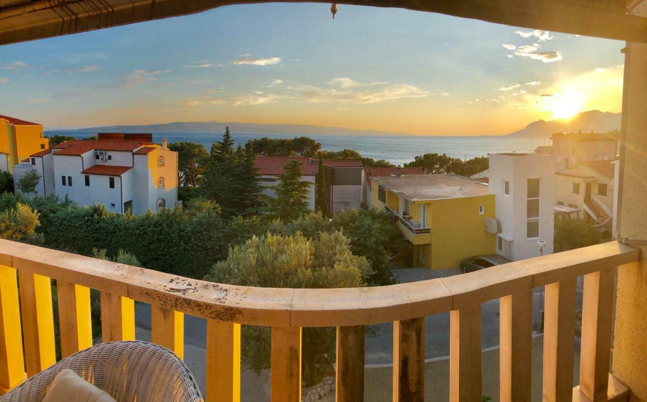 Sea View Family Apartment Baška Voda Kültér fotó